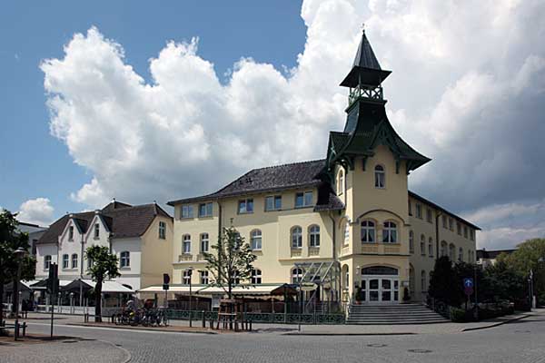 Zinnowitz - Hotel Dünenschloss