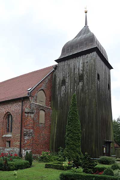 Kirche Zudar