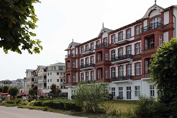Ahlbeck - Villen an der Strandpromenade