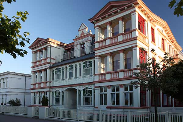 Ahlbeck - Villen an der Strandpromenade