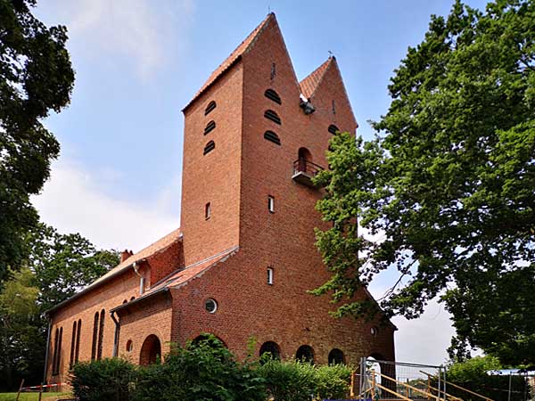 Kirche Göhren