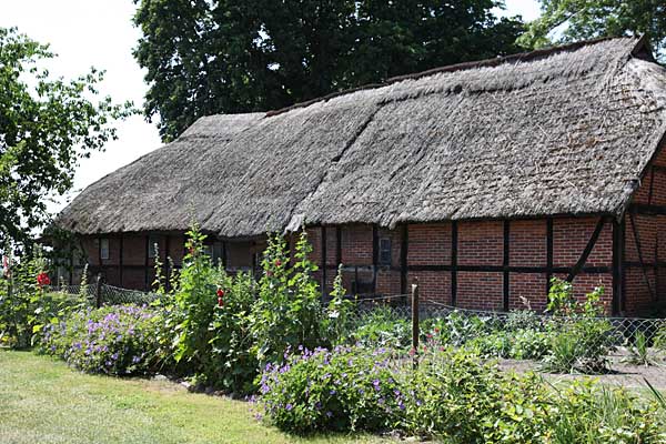 Reetgedecktes Fischerhaus in Groß Zicker