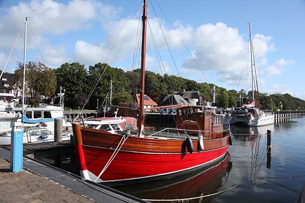 Hiddensee - Hafen Kloster