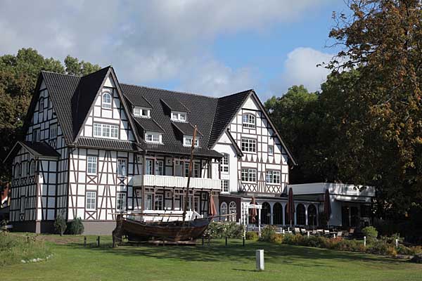 Hiddensee - Hotel in Kloster