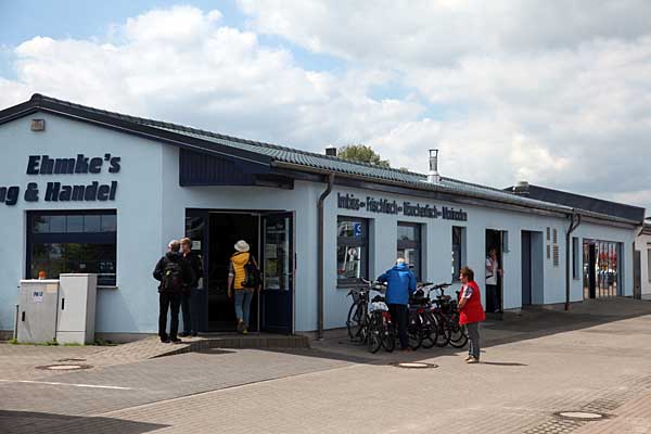 Fischhandel Ehmke am Hafen von Karlshagen