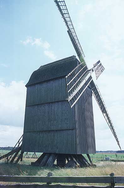 Freilichtmuseum Klockenhagen - Bockwindmühle
