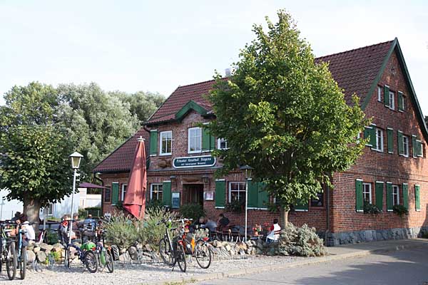 Middelhagen - Gasthof Zur Linde