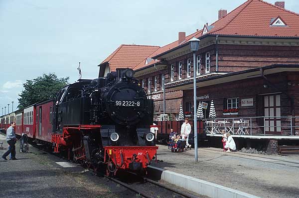 Molli: 99 2322 in Kühlungsborn West