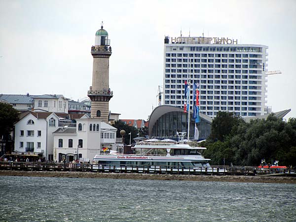 Leuchtturm - Teepott - Hotel Neptun