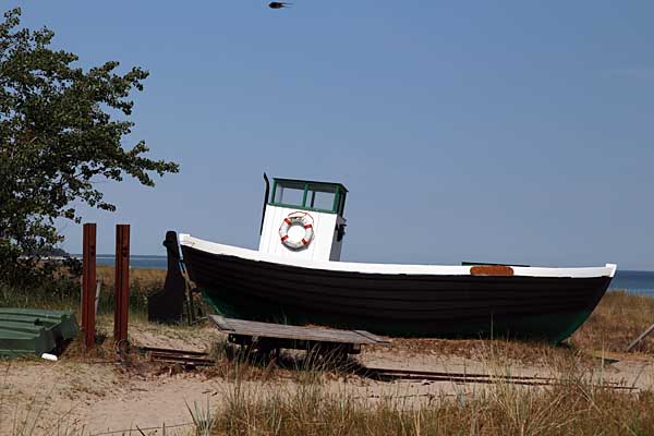 Fischerboot am Strand
