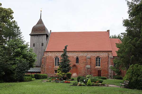 Kirche Zudar